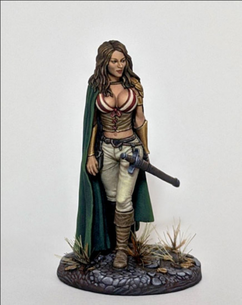 Dark Sword Miniatures: Elmore Masterwork: Female Rogue with Long Sword 