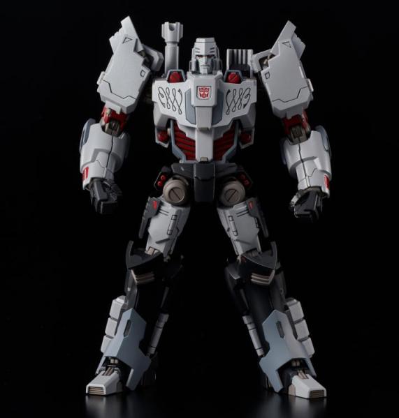 Flame Toys Furai Model: Transformers - Megatron Autobot Ver. (IDW ver.) 