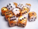 Chessex (26648): D6: 16mm: Gemini: Gold White/Black 