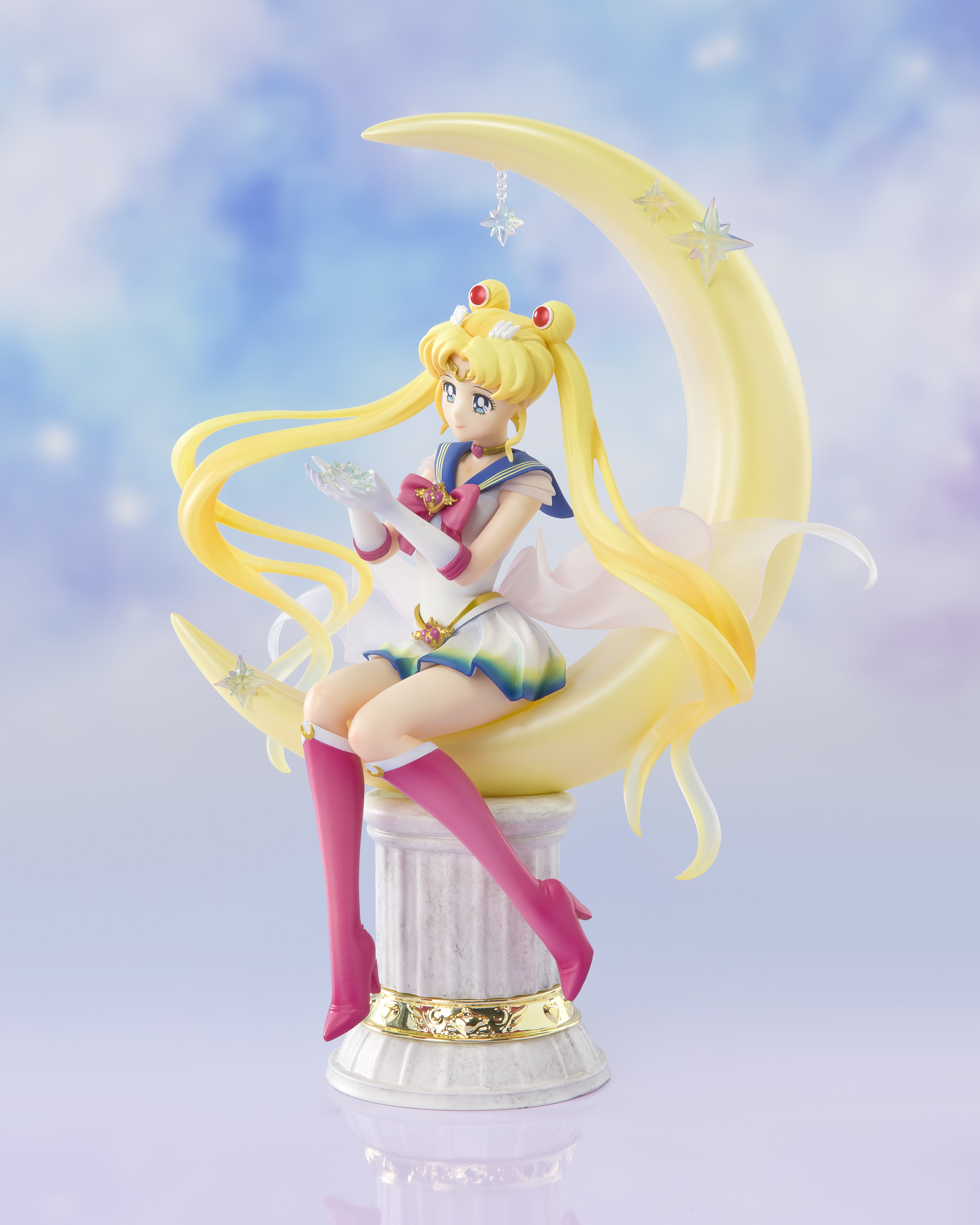 Figuarts ZERO 1/10 Series: Chouette Super Sailor Moon: Bright Moon & Legendary Silver Crystal: Pretty Guardian Sailor Moon Eternal the Movie 